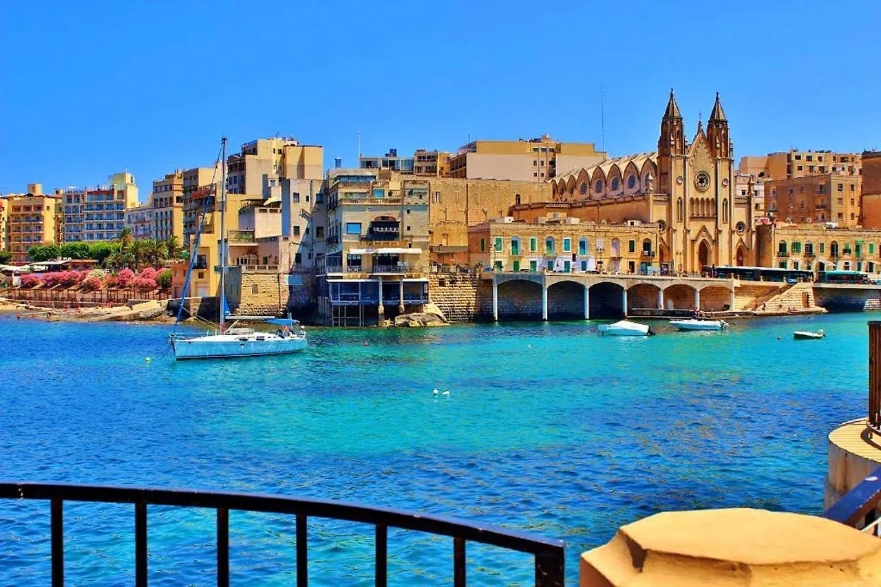 Apartment Luxury Apt Ocean Views In Tigne Point, With Pool Sliema