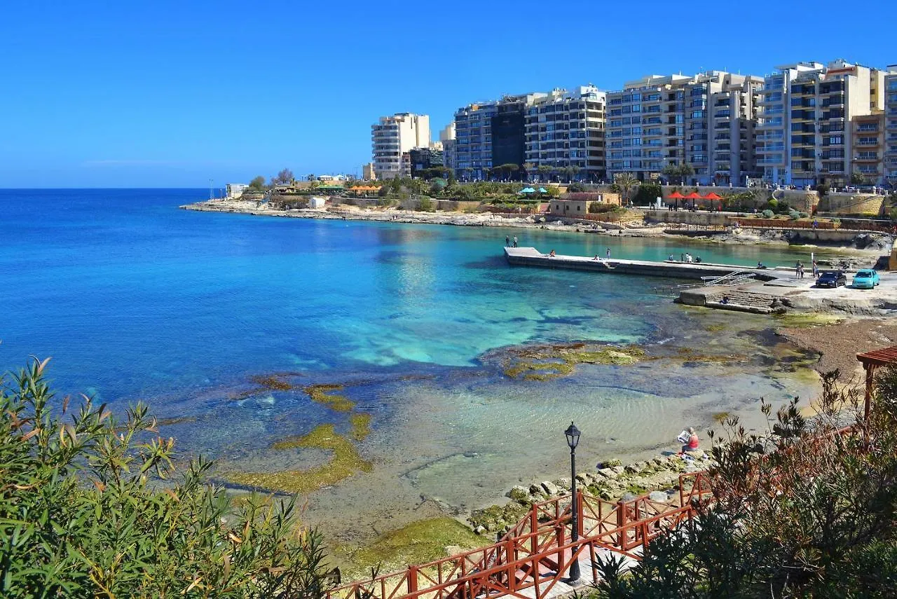 Luxury Apt Ocean Views In Tigne Point, With Pool Sliema 0*,  Malta