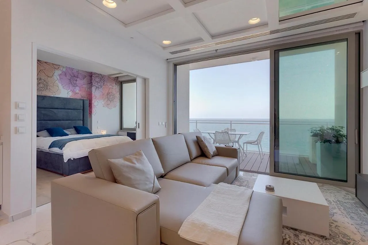 Luxury Apt Ocean Views In Tigne Point, With Pool Sliema Malta